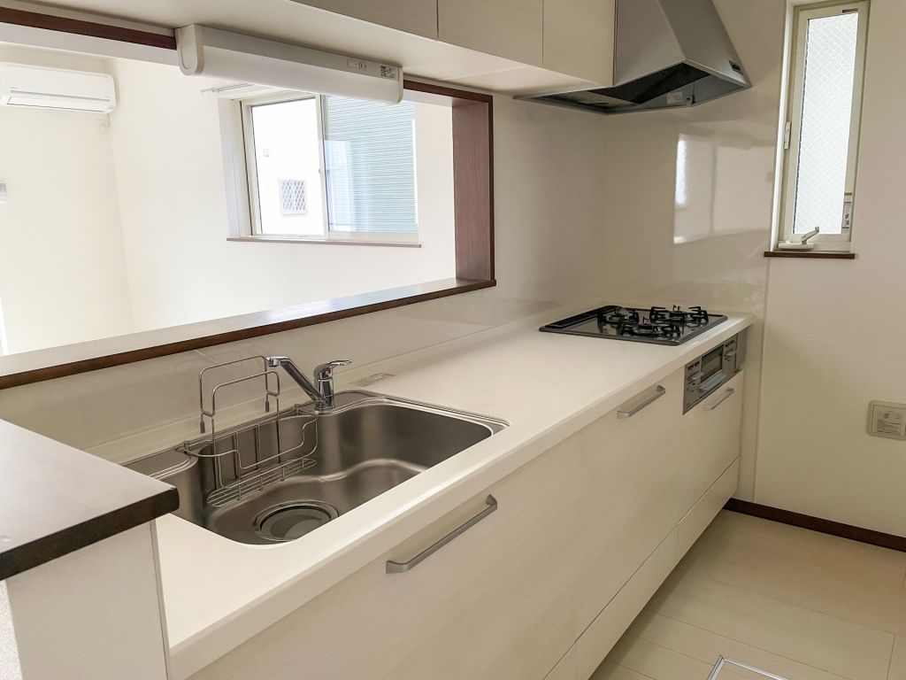 キッチンの換気扇はどう選ぶ 種類と特徴を解説します 株式会社 藤島建設